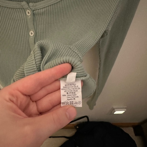 Brandy Melville Cardigan Top - Picture 4 of 4